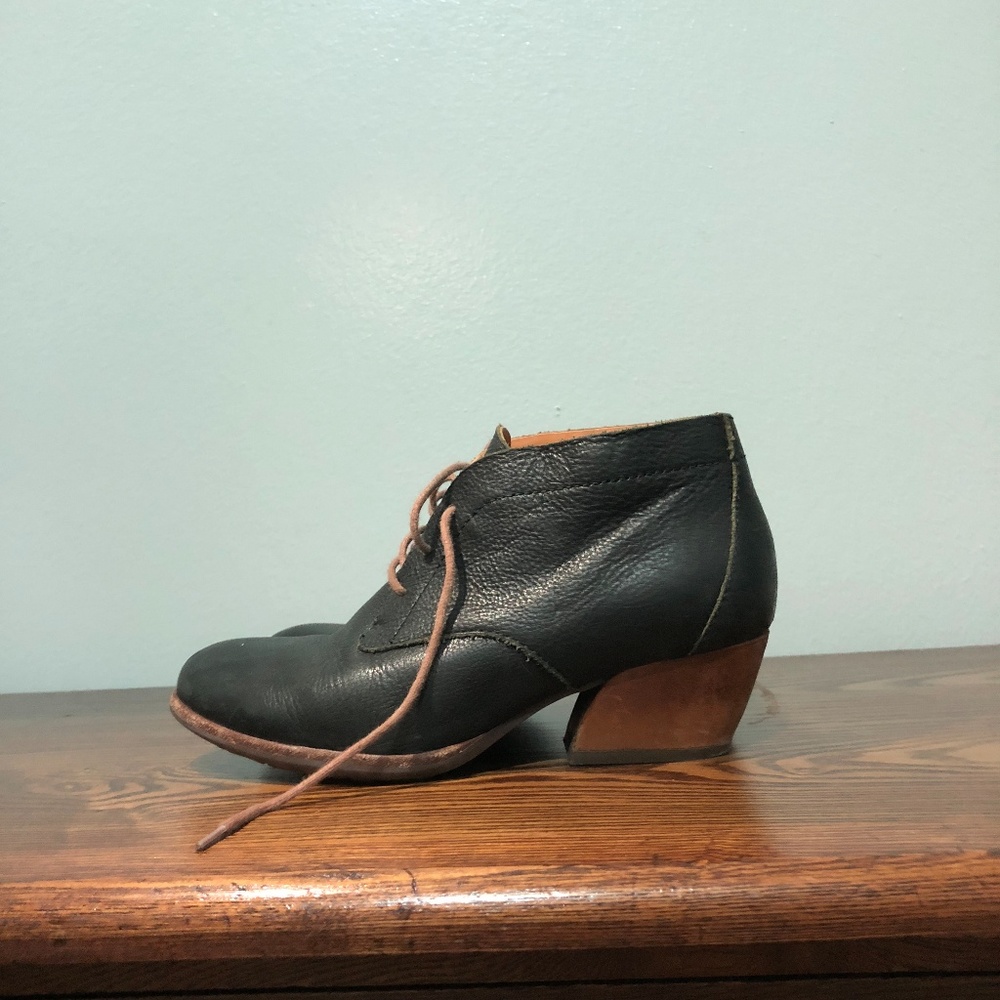 Kork-Ease leather booties size 7